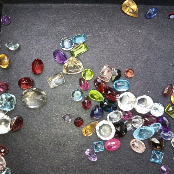 Tanzanite 1.2tcw TRIANGLE Loose Gemstone NWT - Picture 2 of 3